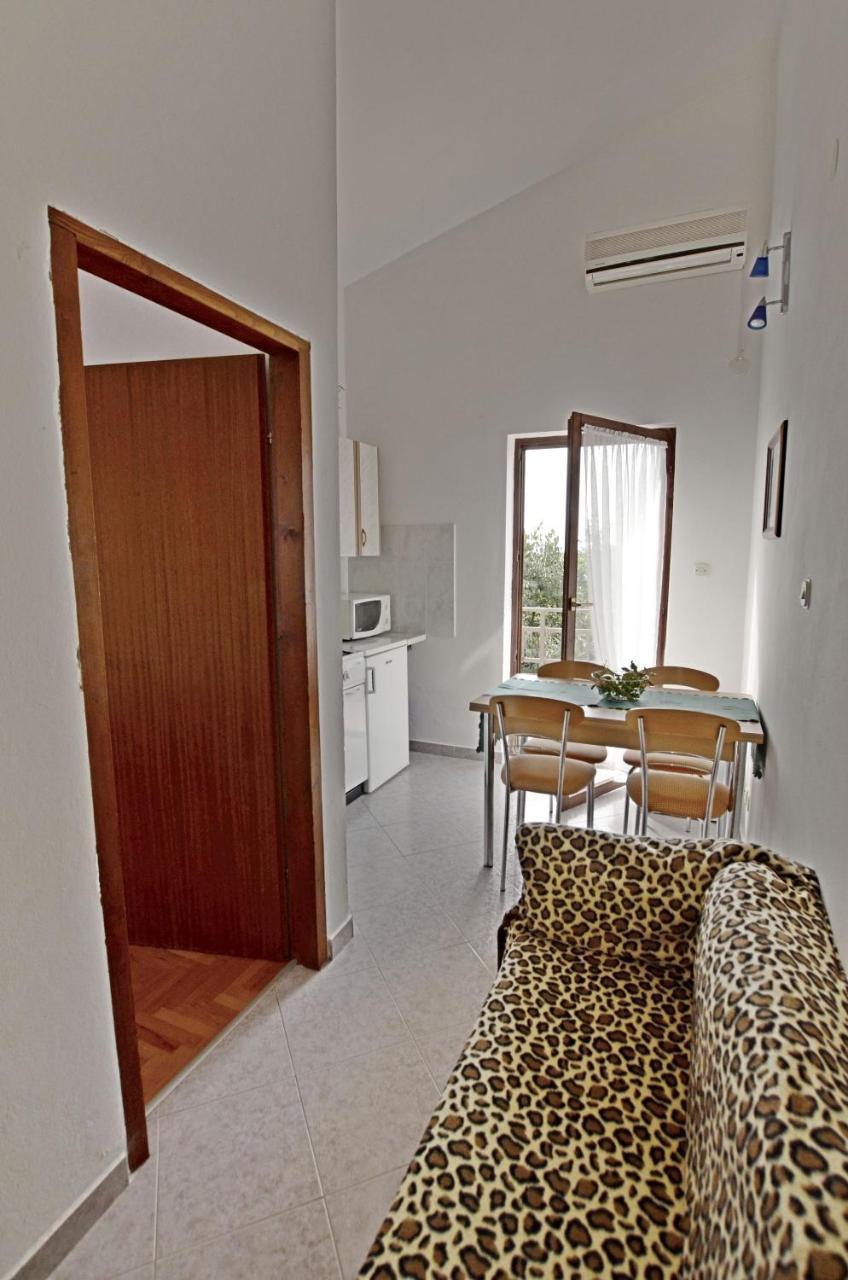 Apartments Josip Pavicini Exteriér fotografie
